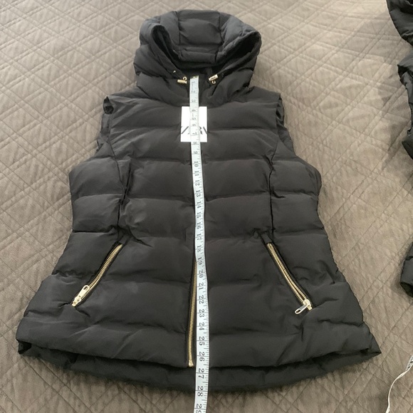 Zara NWT Water & Wind Protection Puffer Vest - Picture 17 of 17